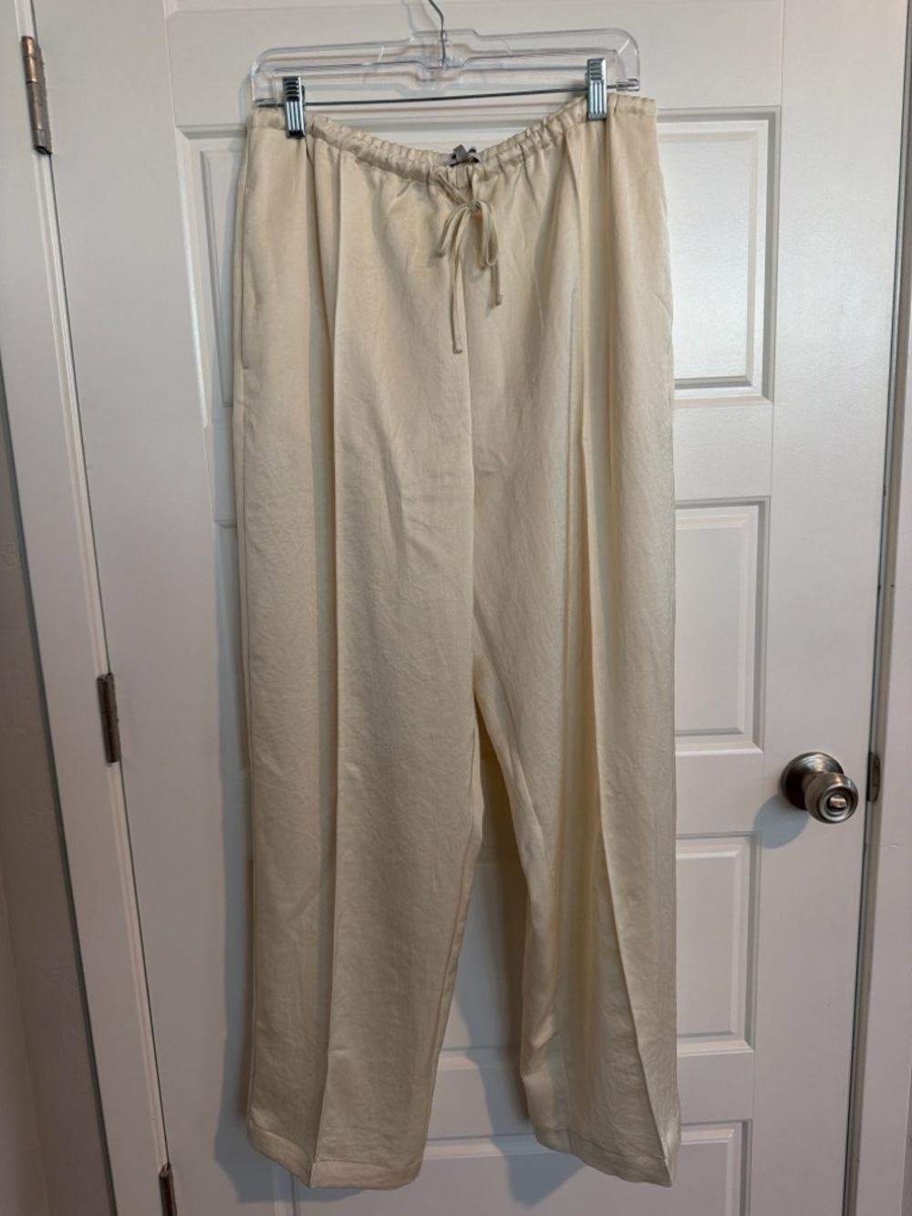 Madewell Pintuck Pull-On Pants Ivory Satin Wide Leg Size Large NWT Style NQ424